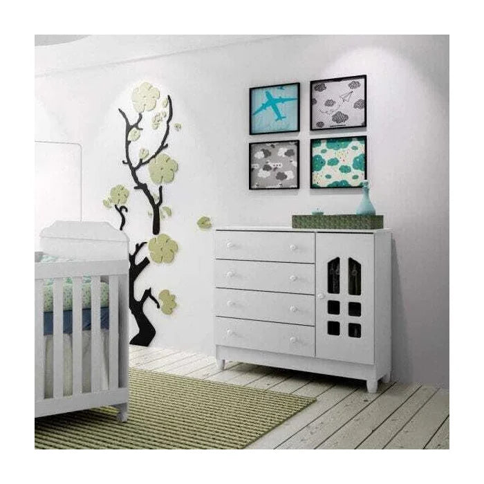 Cômoda de Bebê 4 Gavetas 1 Porta - Ninho Móveis